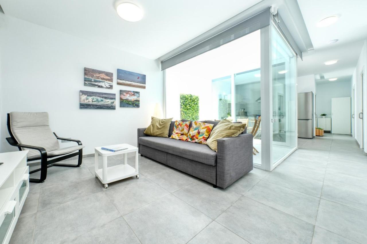 Karma Famara 2 25M Del Mar Villa ภายนอก รูปภาพ